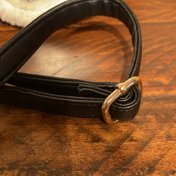 NWOT Juicy Couture Silver & Black with Sherpa Heart Crossbody Bag - Picture 2 of 7